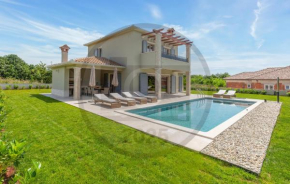 Beautiful Home In Nedescina With Wifi